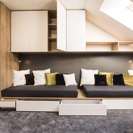 Flexihome Sk - Komenskeho - Private Parking Spot - Ultra Modern And Stylish Košice